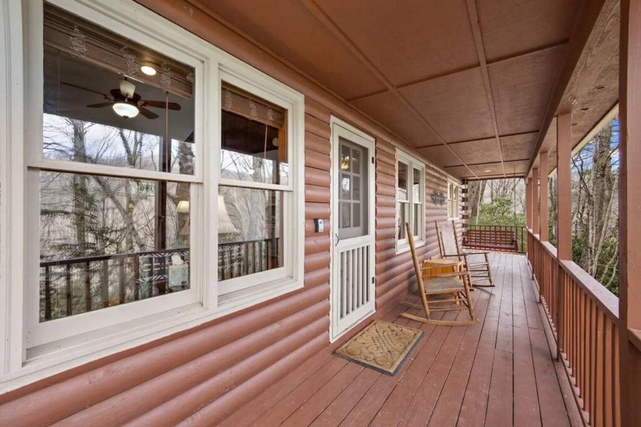 Log Cabin On Peaceful River Blowing Rock Exterior foto